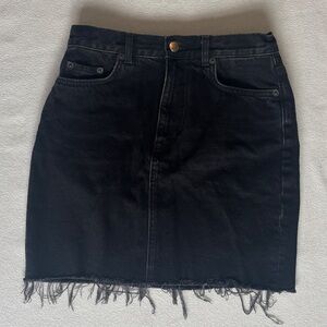 & Other Stories Black Frayed Hem Denim Mini Skirt